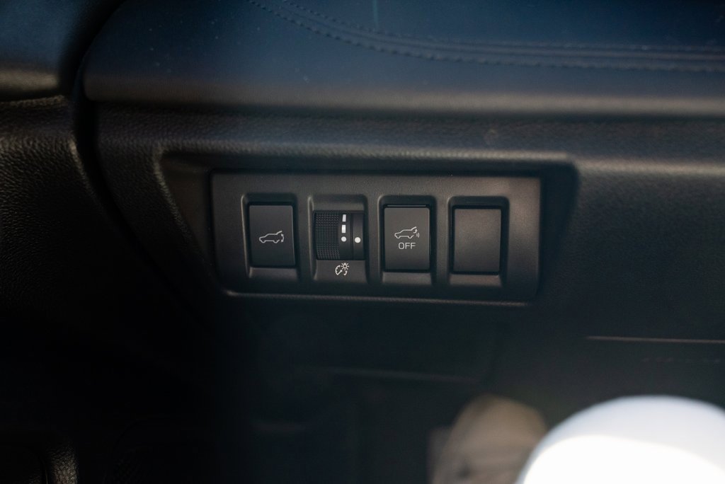 Used 2025 Subaru Outback Wilderness w/ Wilderness Package image 14