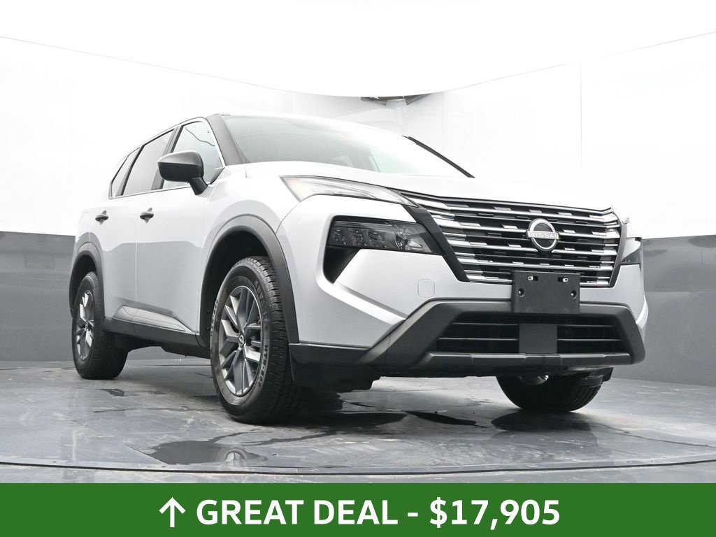 Used 2024 Nissan Rogue S FWD image 37