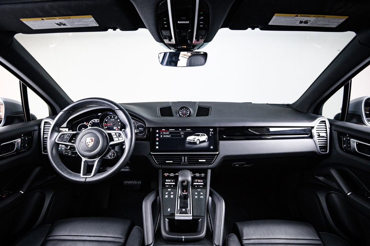 Certified 2023 Porsche Cayenne AWD/4WD image 25