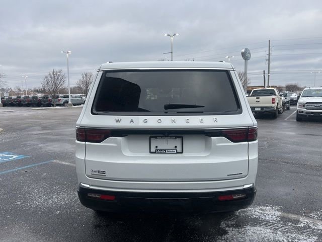 Used 2023 Jeep Wagoneer Series III w/ Preferred Equipment Group image 6