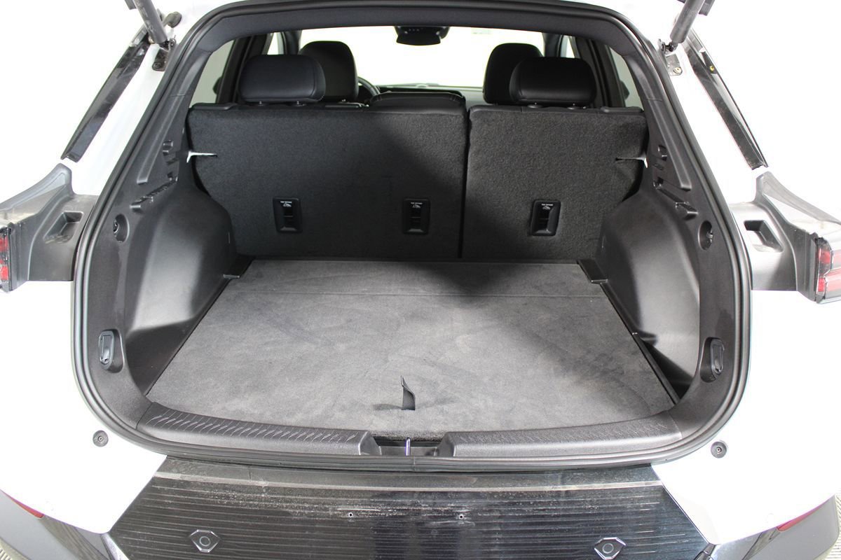 Used 2024 Chevrolet Equinox EV LT image 29