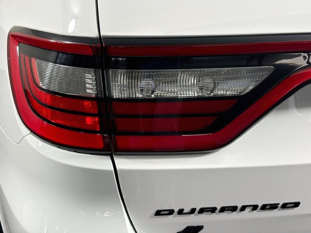 Used 2018 Dodge Durango R/T w/ Blacktop Package AWD/4WD image 35