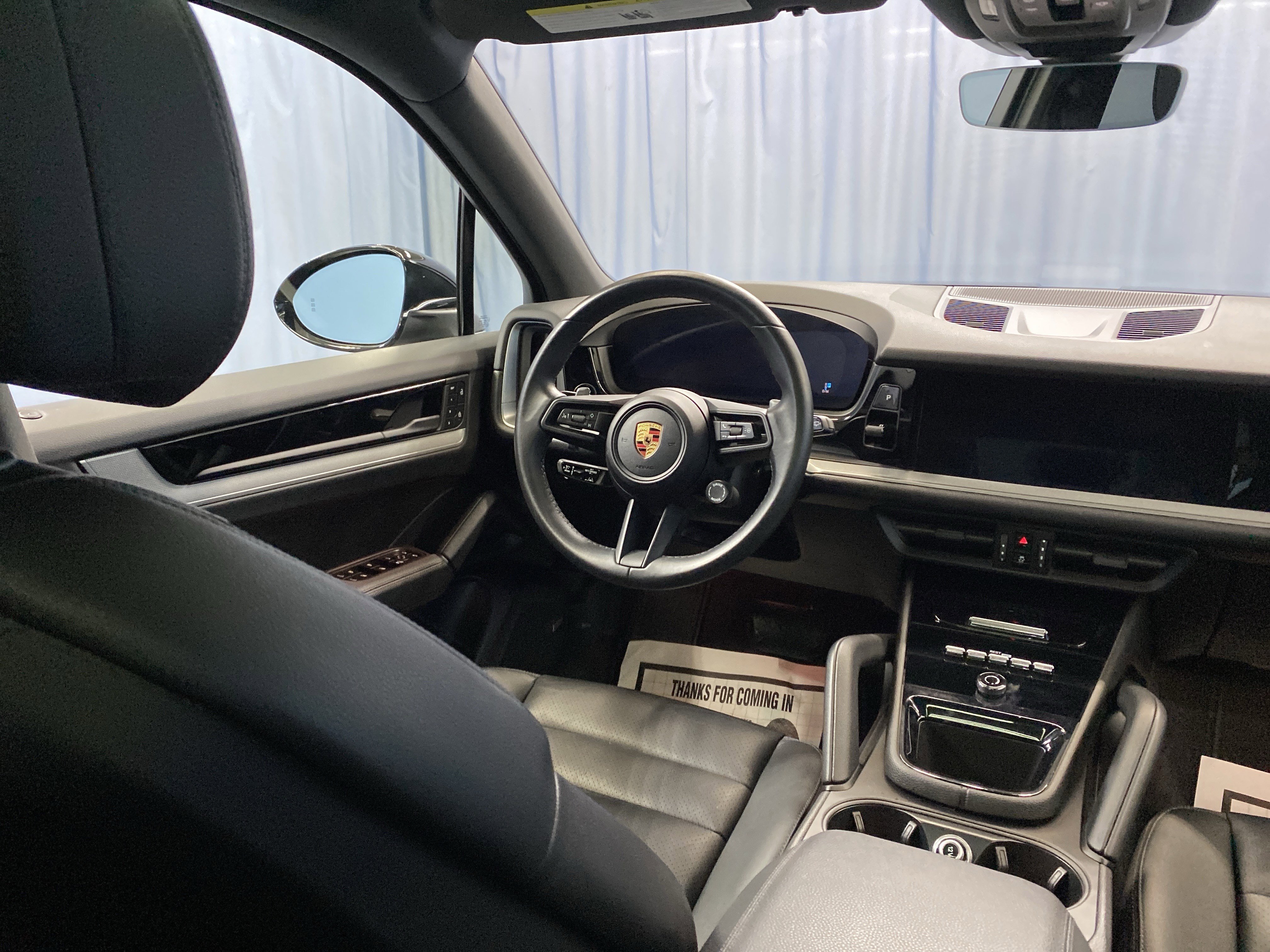 Used 2024 Porsche Cayenne image 43