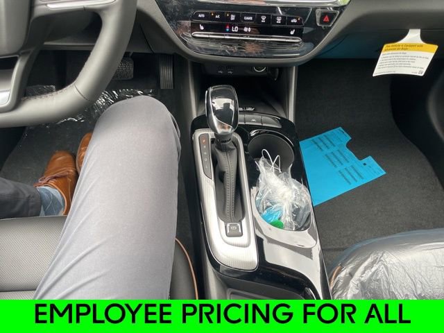 New 2025 Buick Envista Avenir image 23