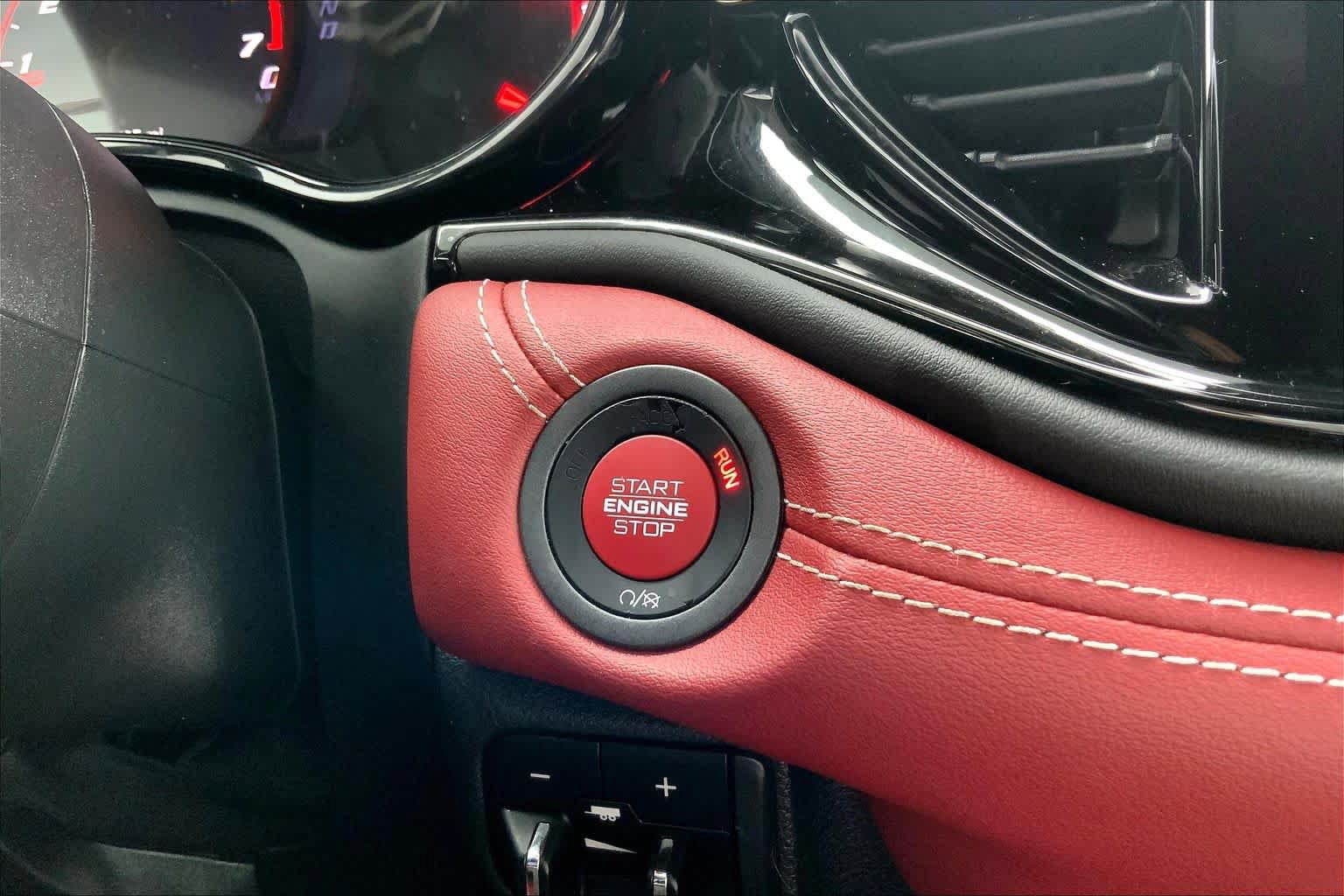 Used 2024 Dodge Durango SRT Hellcat AWD/4WD image 35