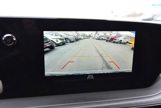 Used 2024 Buick Encore GX Sport Touring image 12