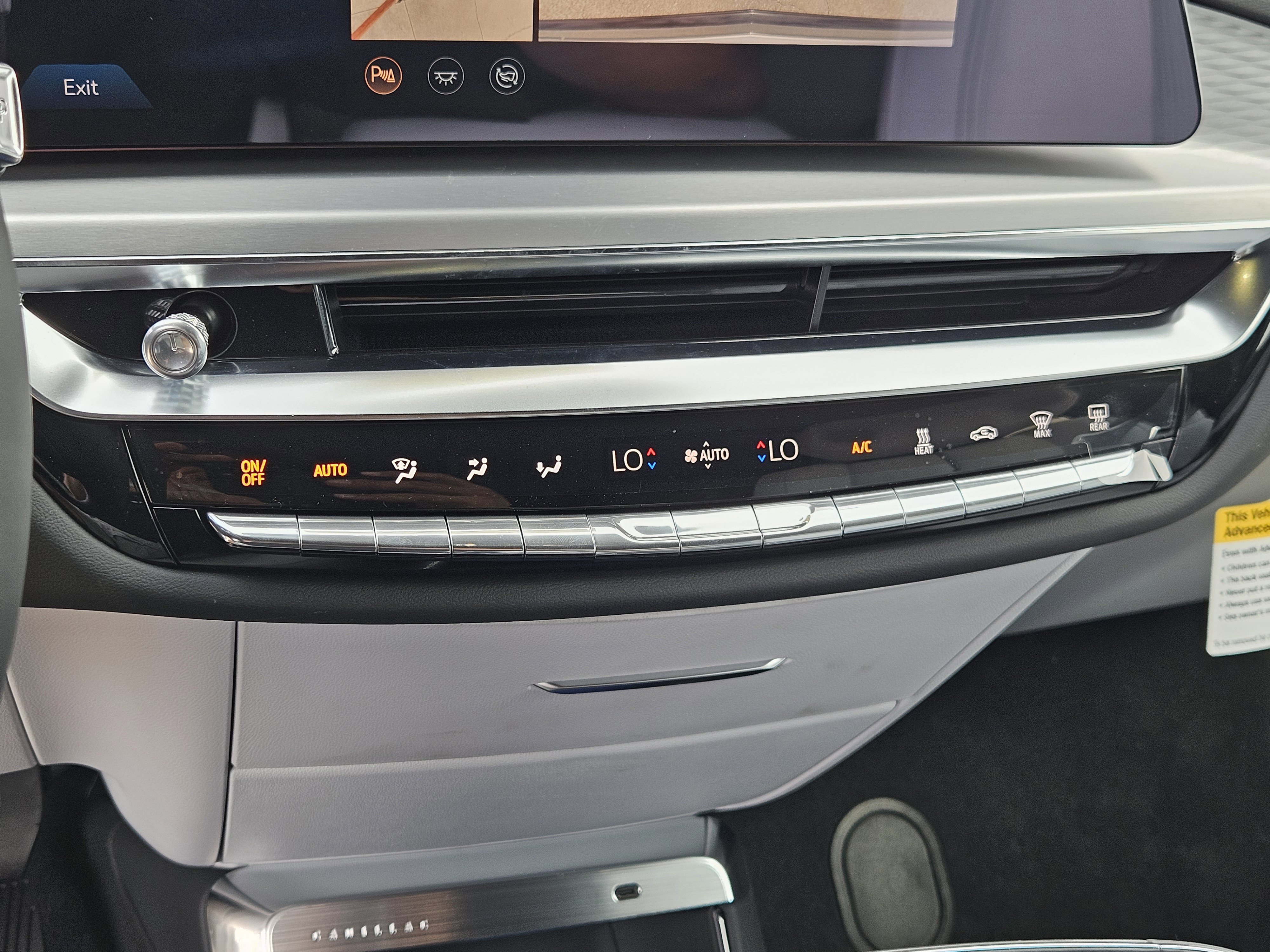 New 2025 Cadillac Lyriq Sport image 28