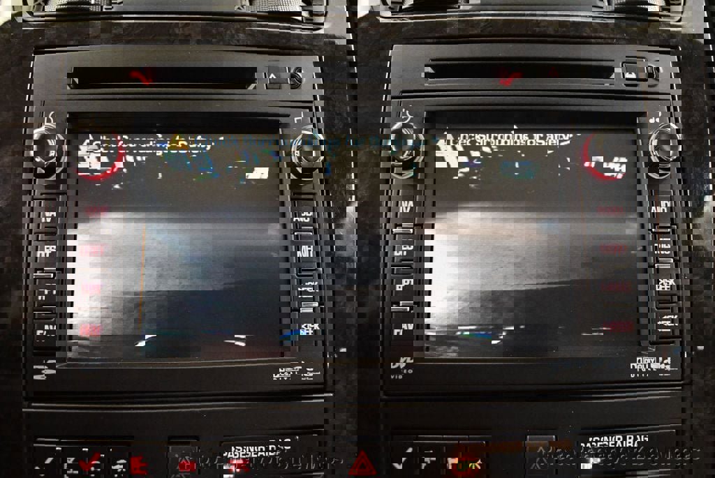 Used 2011 GMC Acadia Denali image 50