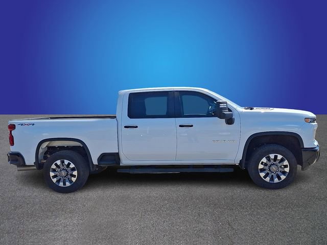Used 2024 Chevrolet Silverado 2500 Custom w/ Custom Value Package AWD/4WD image 3