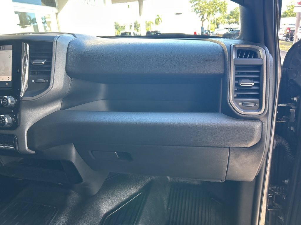 Used 2025 RAM 3500 Tradesman w/ Chrome Appearance Group AWD/4WD image 22