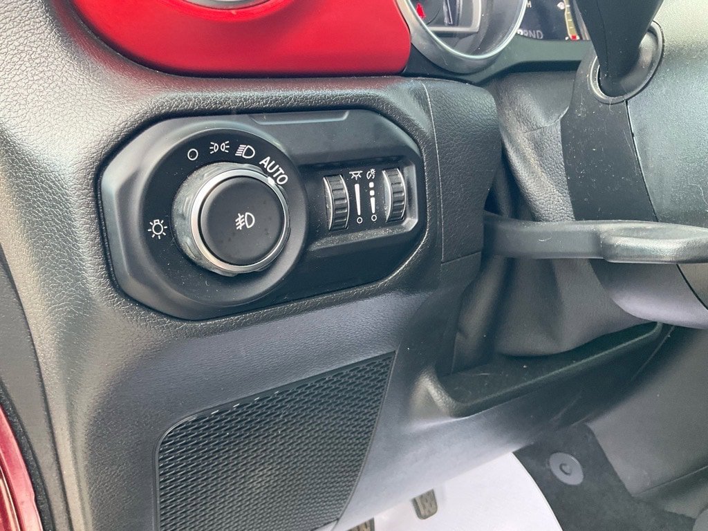Used 2021 Jeep Wrangler Unlimited Rubicon image 15