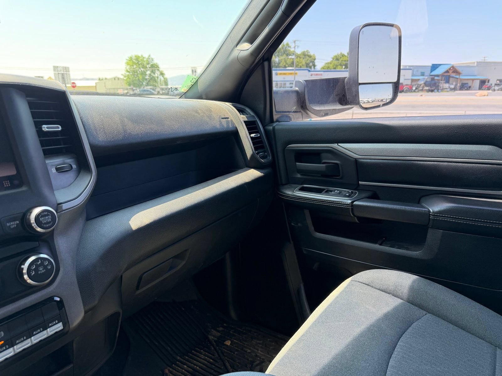 Used 2022 RAM 5500 Tradesman AWD/4WD image 15