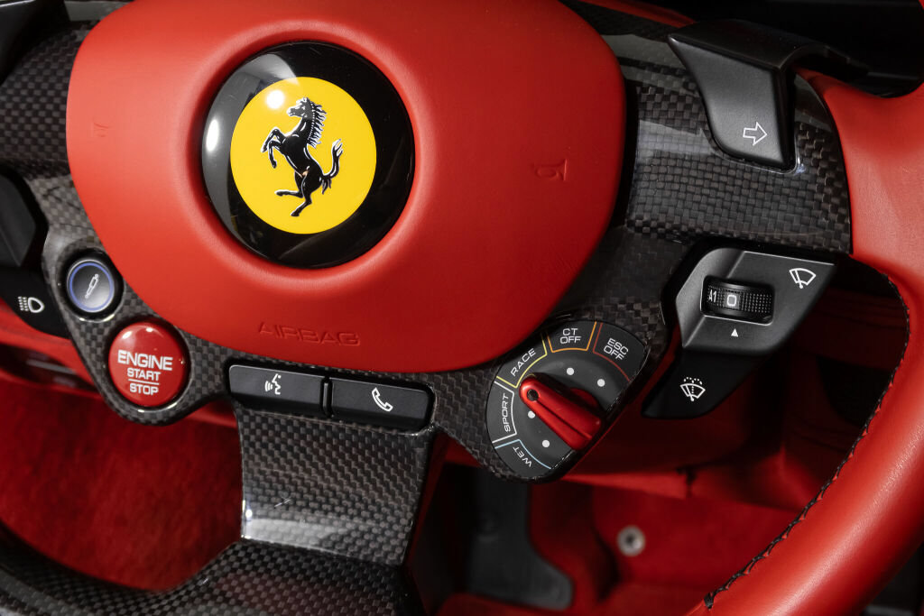 Used 2022 Ferrari F8 Tributo RWD image 36