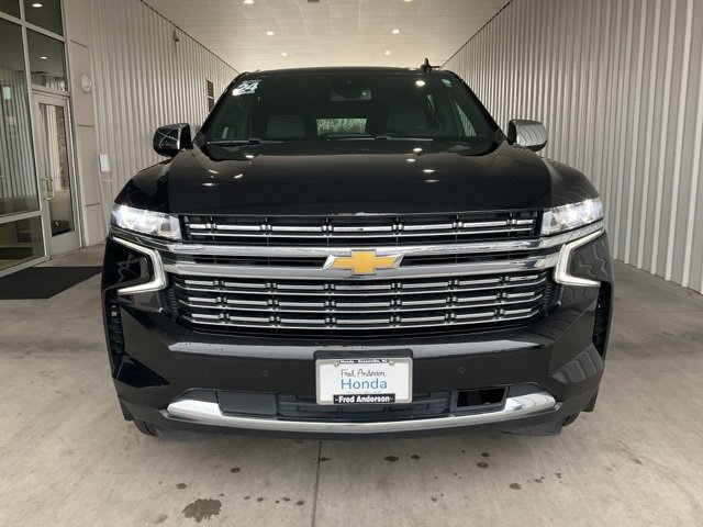 Used 2024 Chevrolet Suburban Premier image 25
