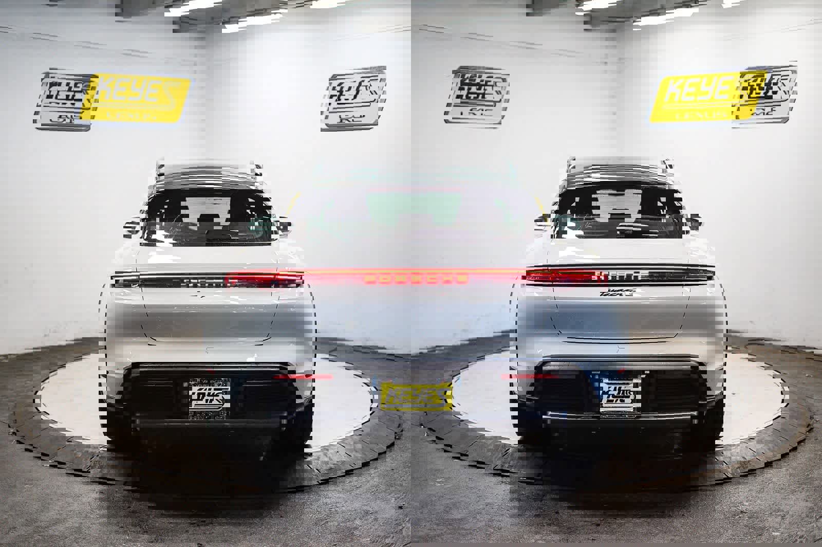 Used 2025 Porsche Taycan 4S image 3