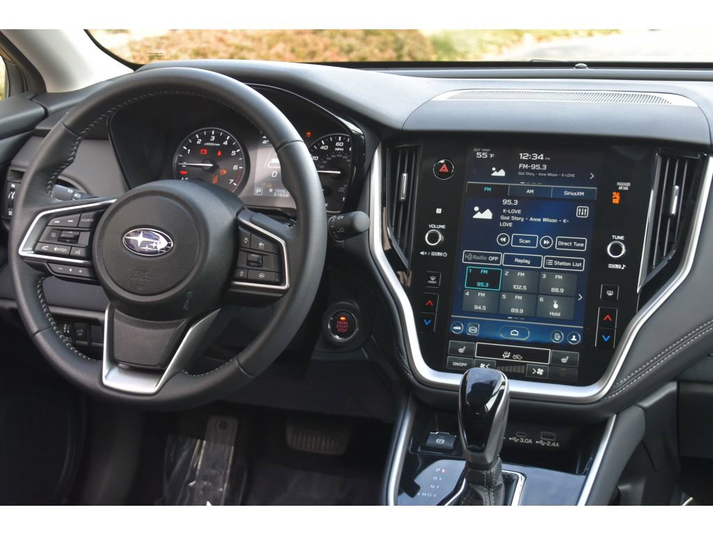 Certified 2025 Subaru Outback Premium image 17
