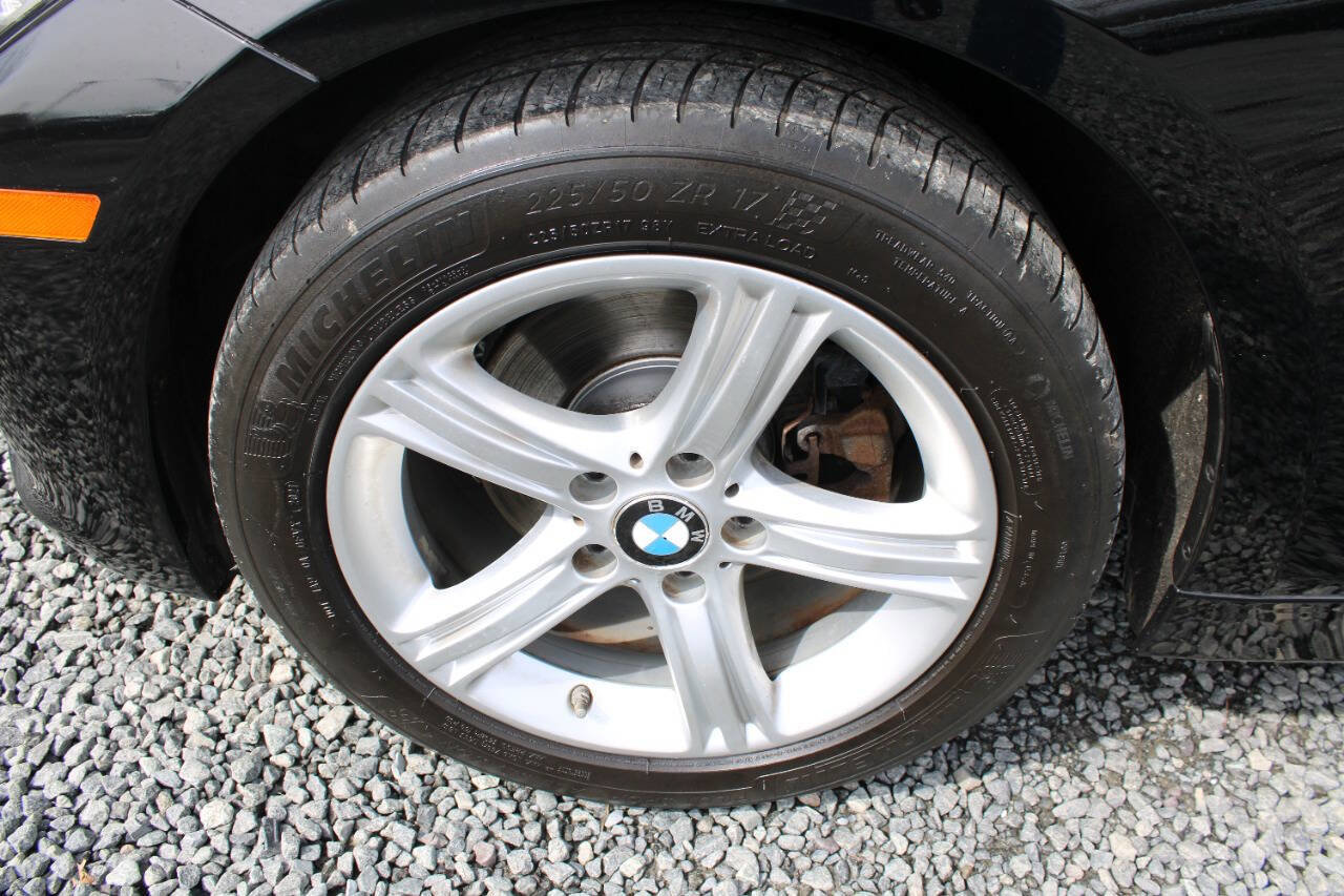 Used 2014 BMW 328i xDrive 328i xDrive AWD 4dr Wagon image 25