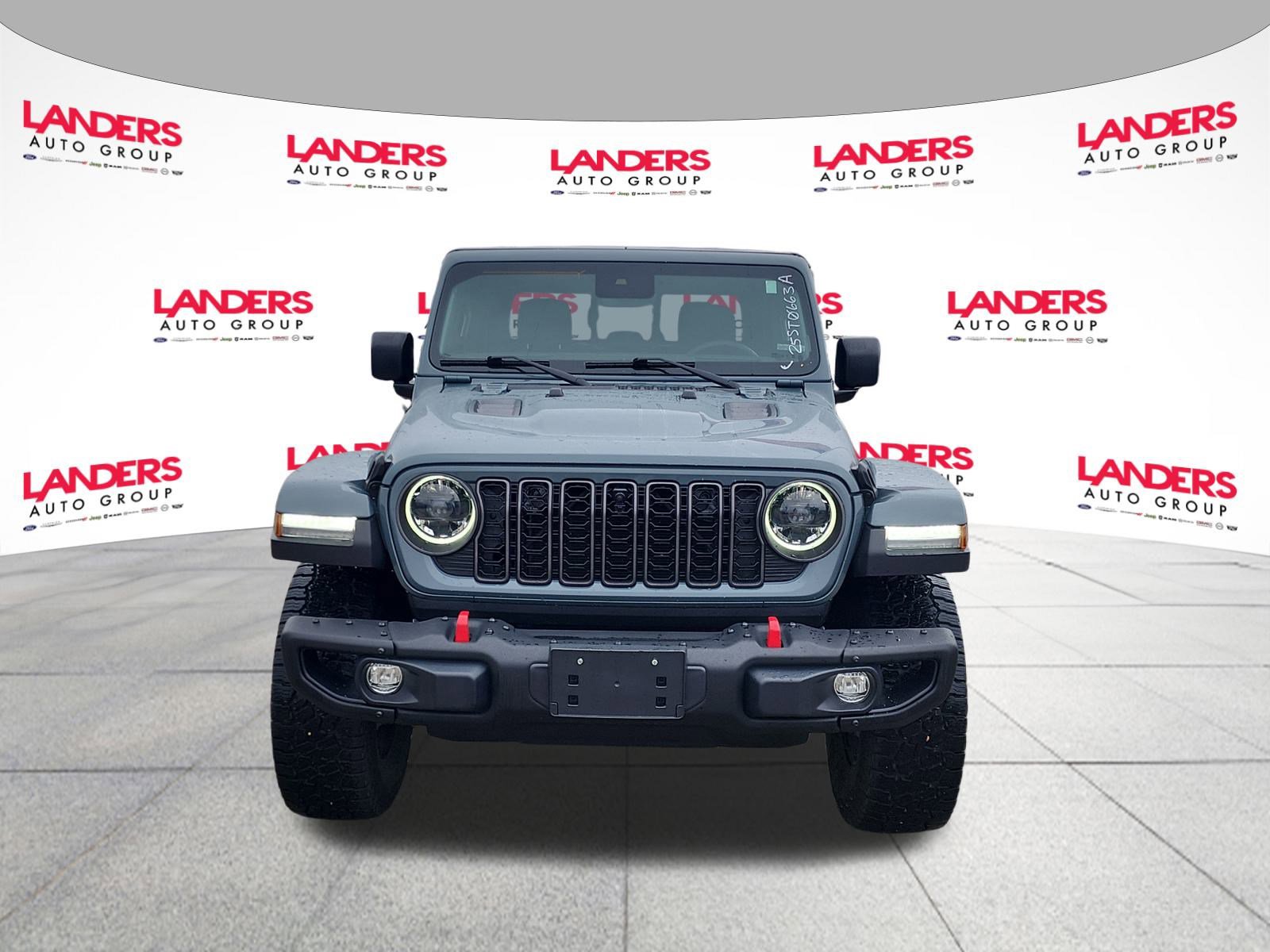 Used 2024 Jeep Gladiator Rubicon image 8