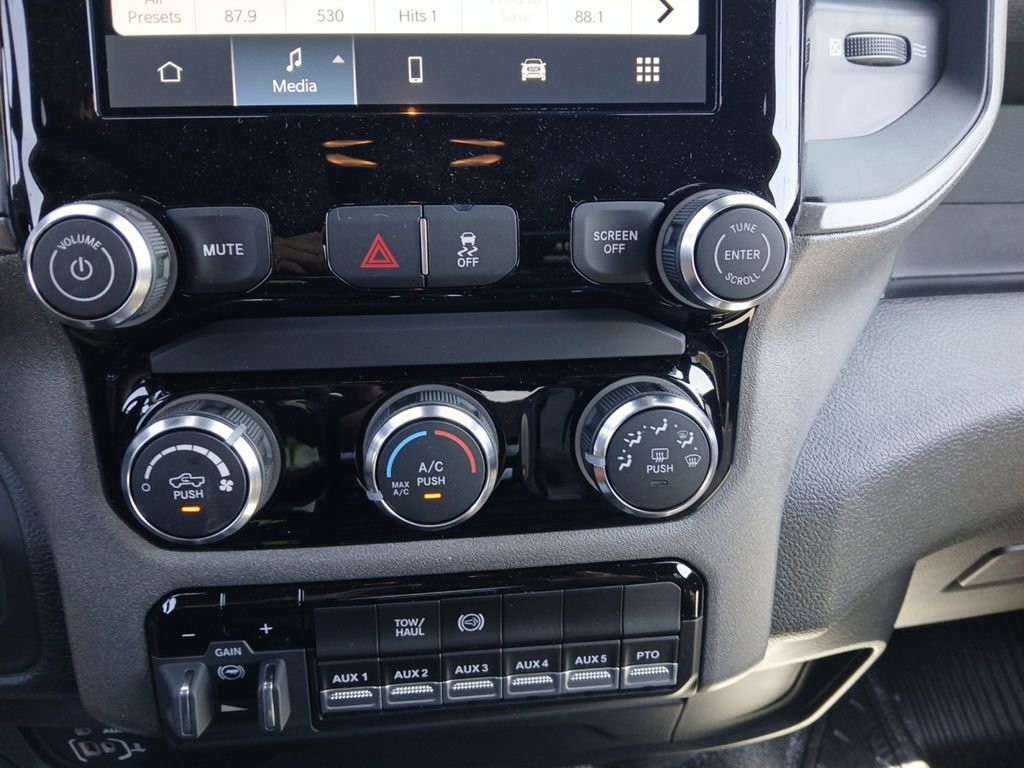 New 2026 RAM 3500 Tradesman image 4