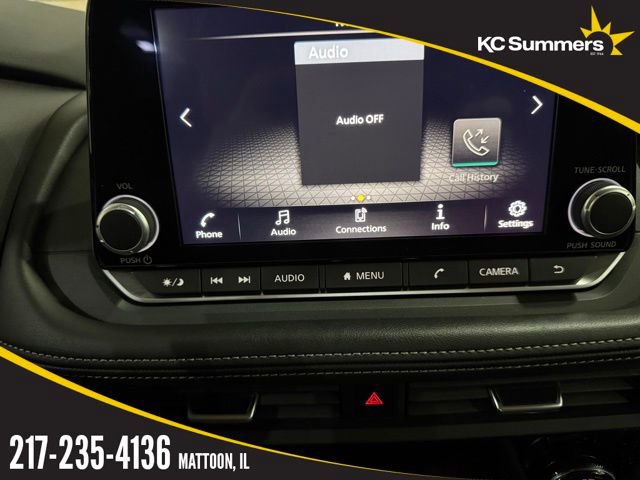 Used 2025 Nissan Rogue SV image 22