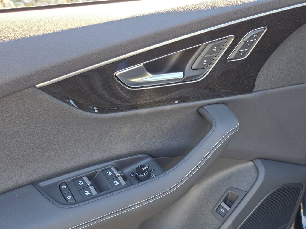 New 2026 Audi Q7 3.0T Premium Plus AWD/4WD image 41