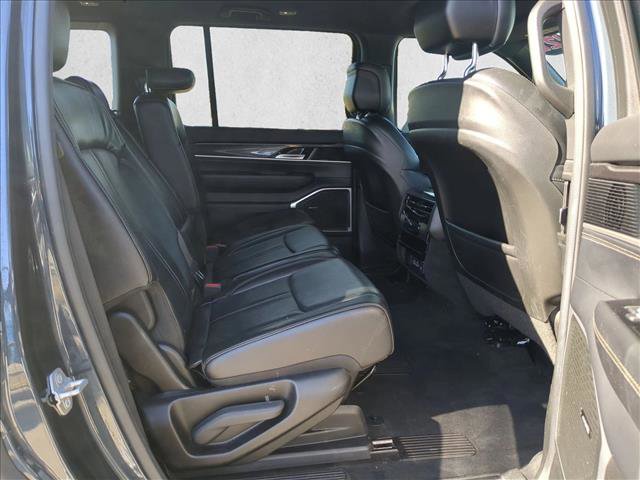 Used 2022 Jeep Wagoneer Series I image 21