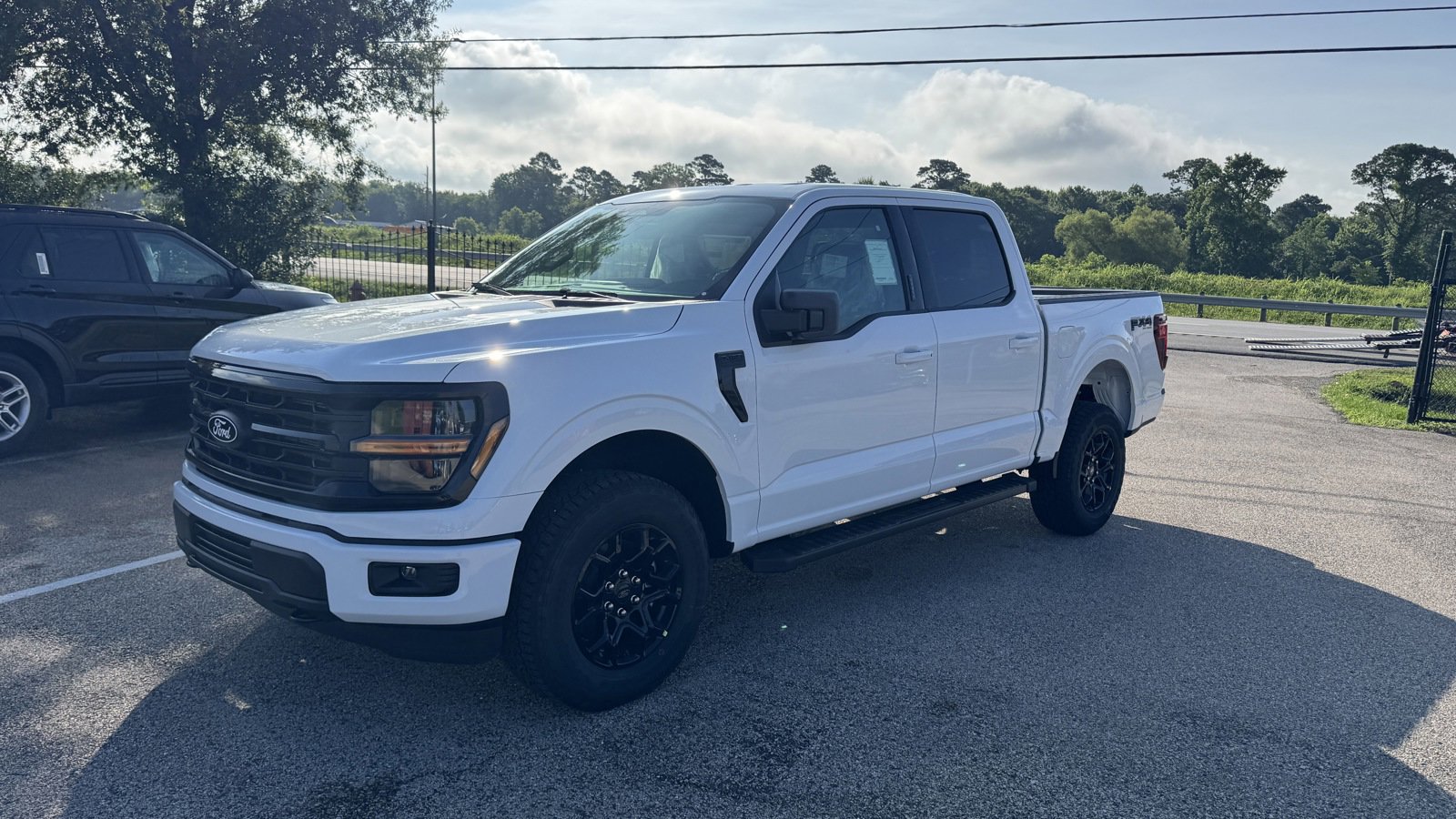New 2026 Ford F150 XLT w/ FX4 Off-Road Package AWD/4WD image 6