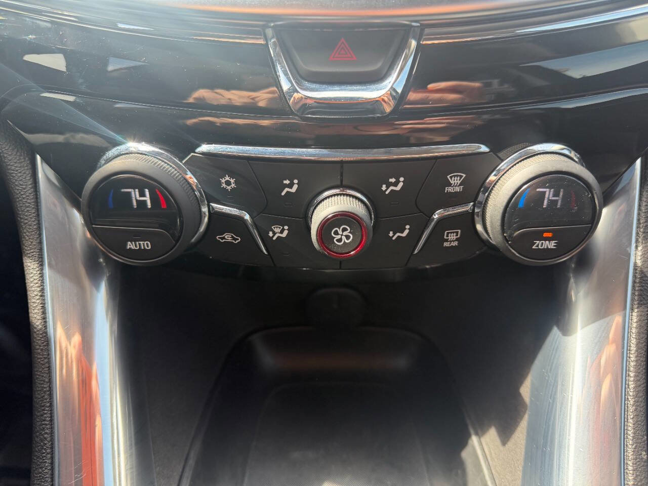 Used 2017 Chevrolet SS RWD image 30