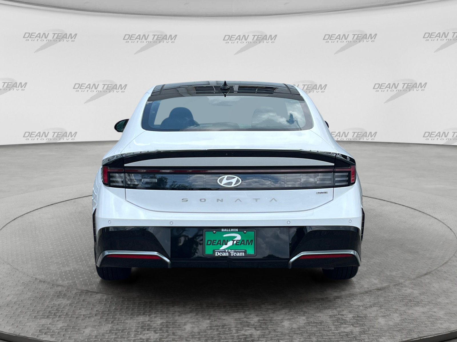 Certified 2025 Hyundai Sonata Limited FWD image 6