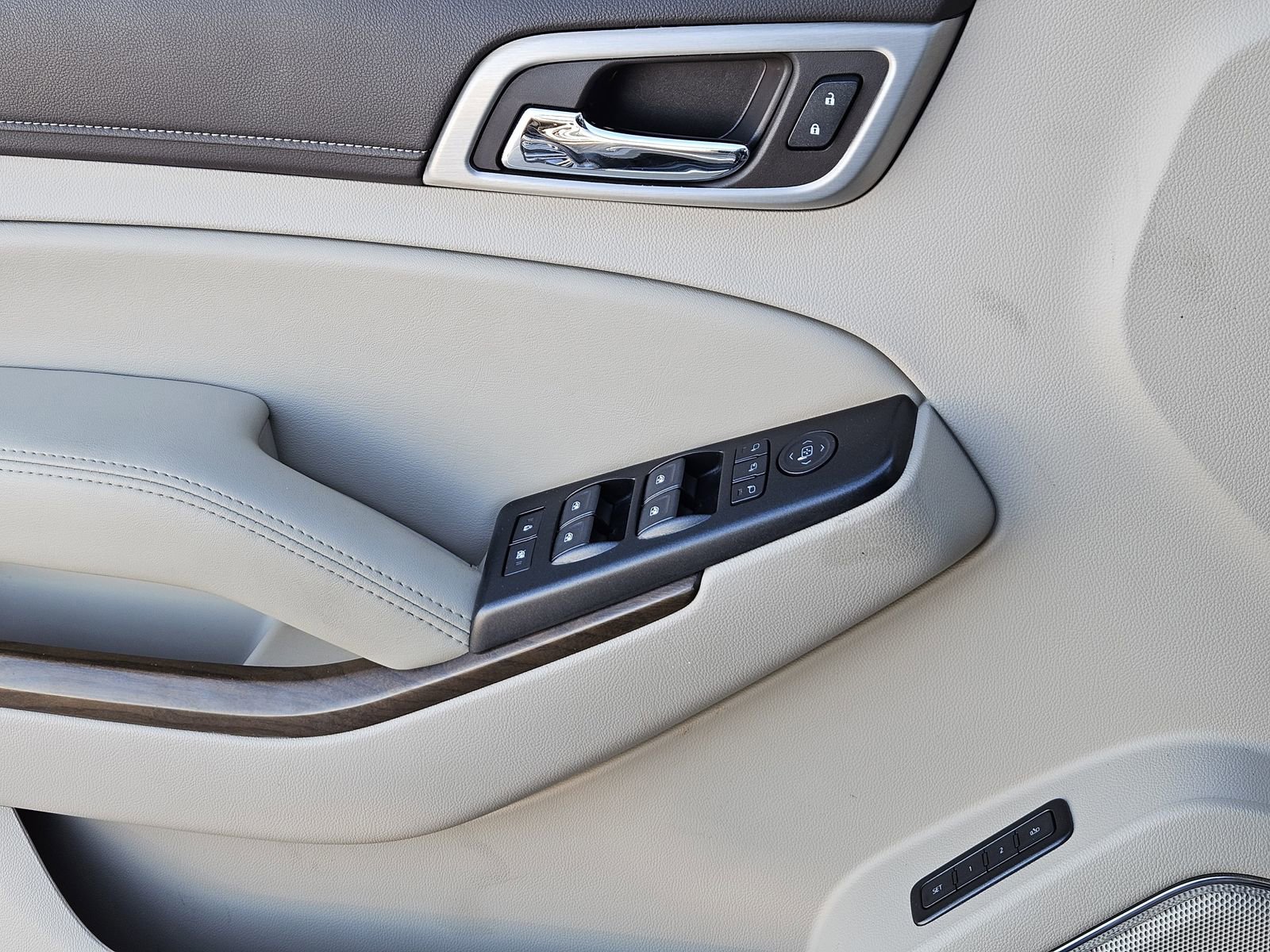 Used 2019 GMC Yukon Denali w/ Denali Ultimate Package image 28