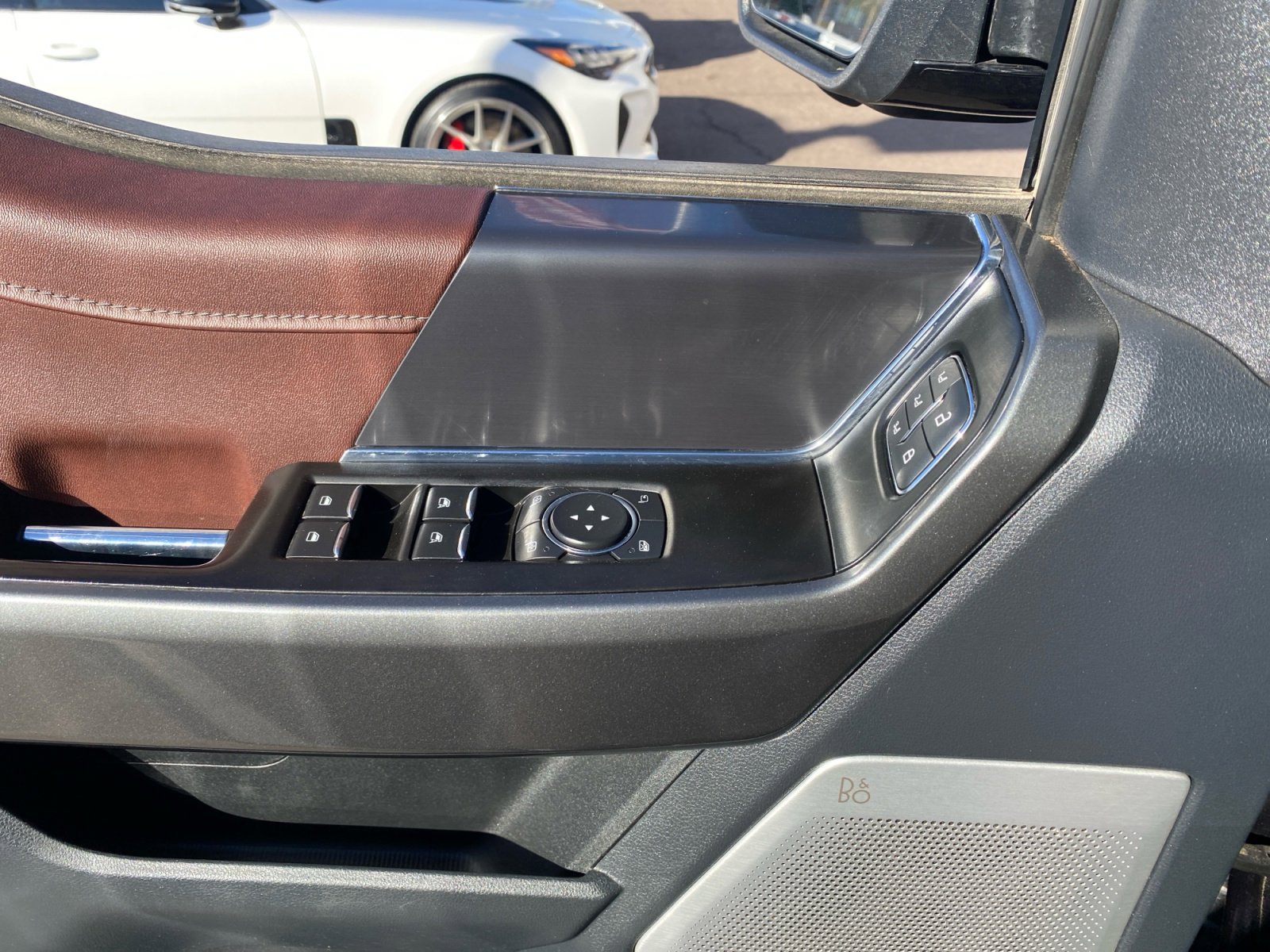 Used 2022 Ford F150 Lariat w/ Equipment Group 502A High image 16