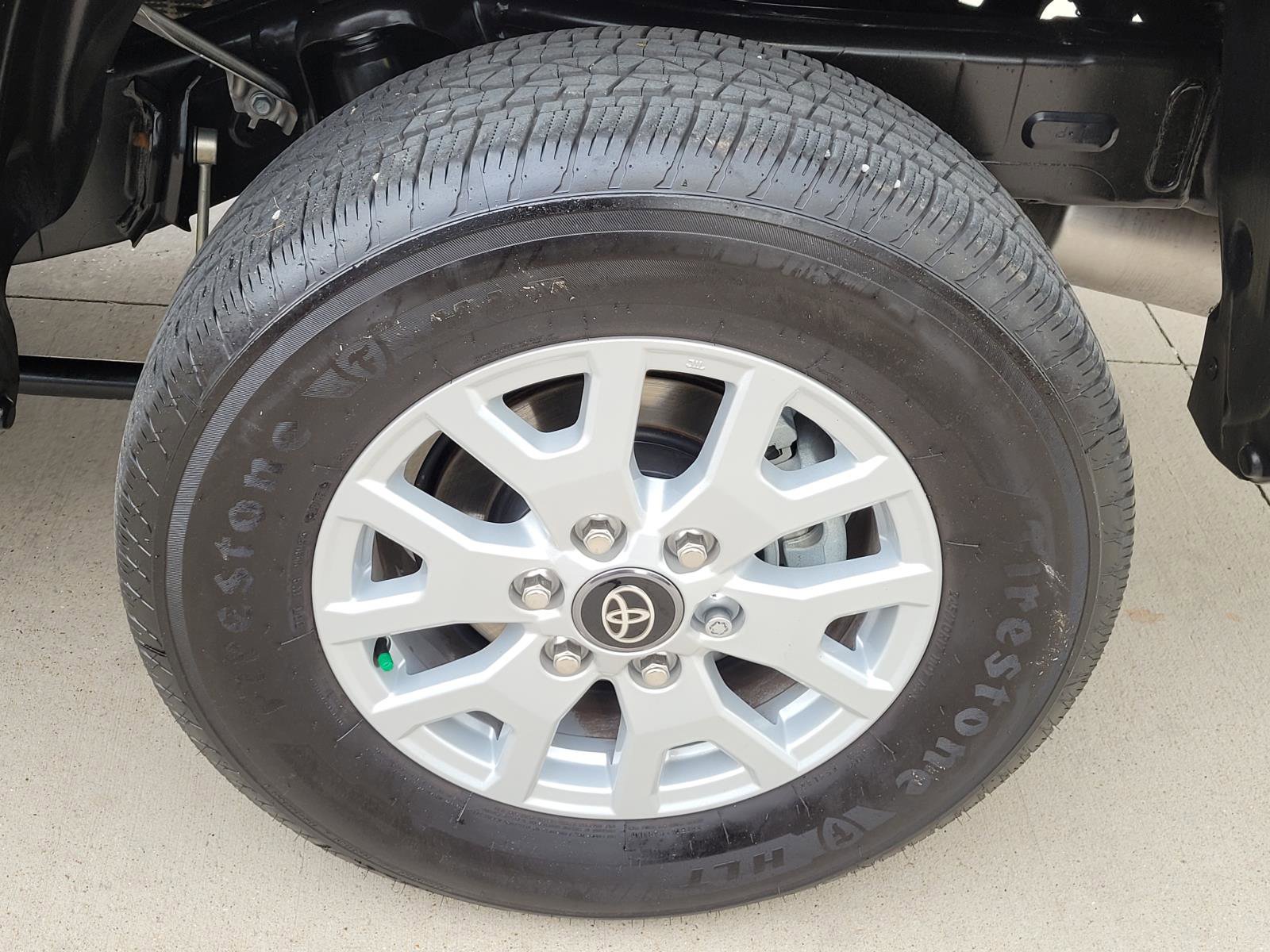 Used 2025 Toyota Tacoma SR5 RWD image 22
