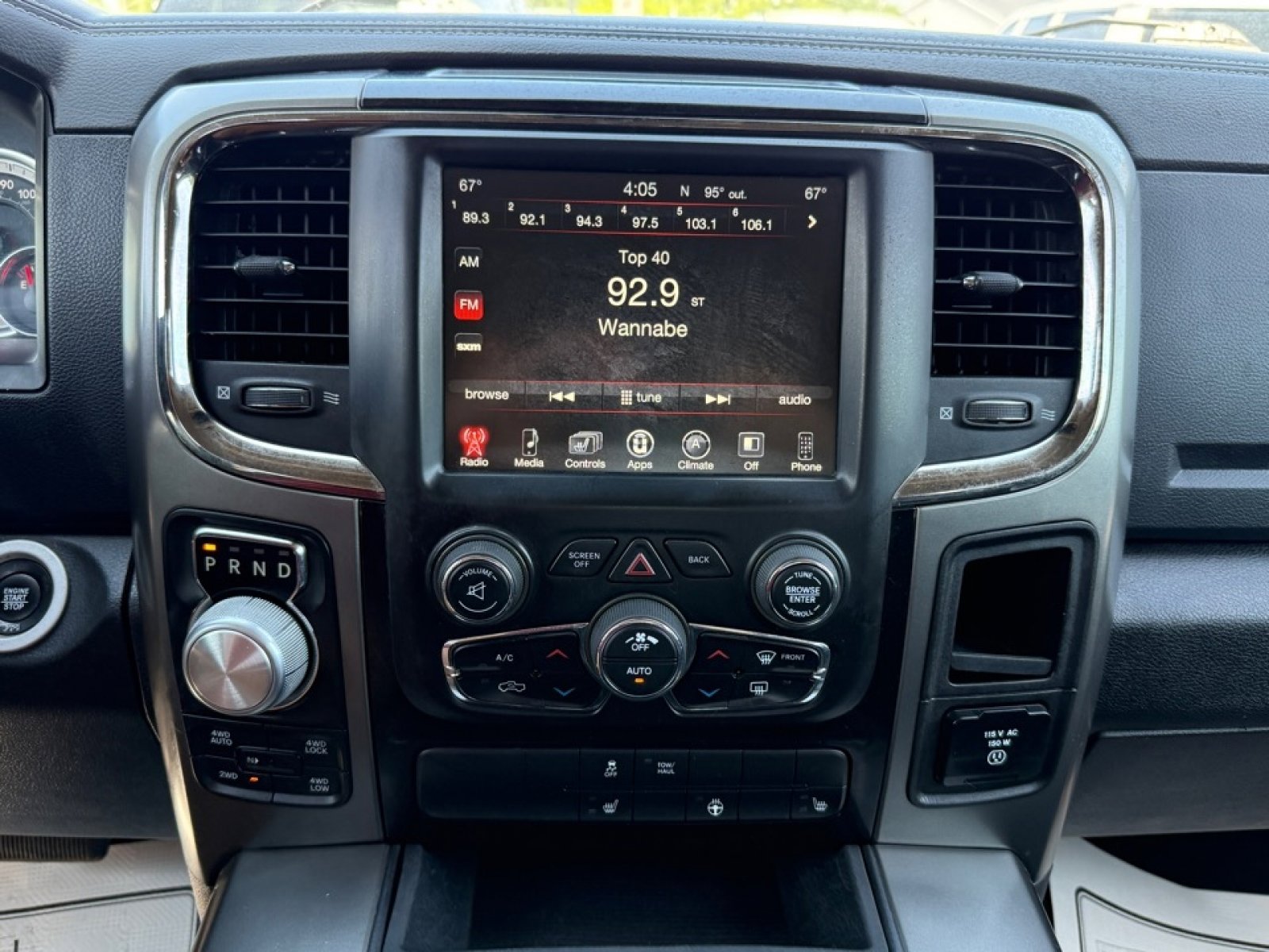 Used 2017 RAM 1500 Sport AWD/4WD image 12