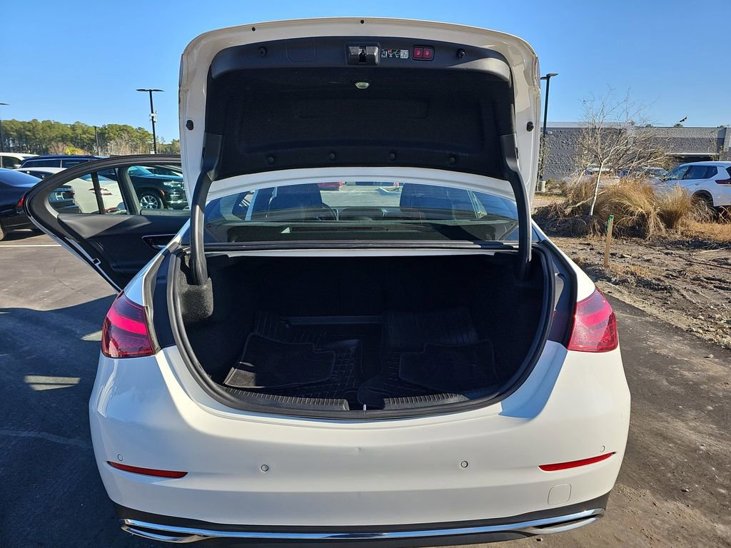Used 2023 Mercedes-Benz C 300 Sedan image 16