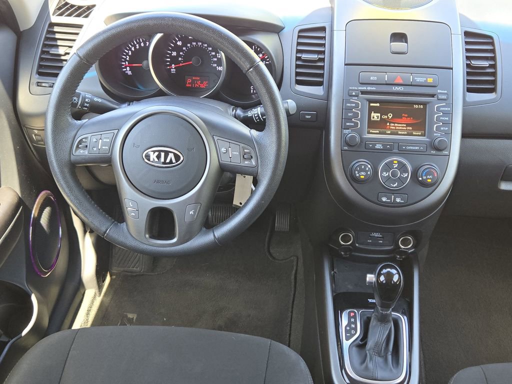 Used 2012 Kia Soul + w/ Audio Pkg FWD image 25