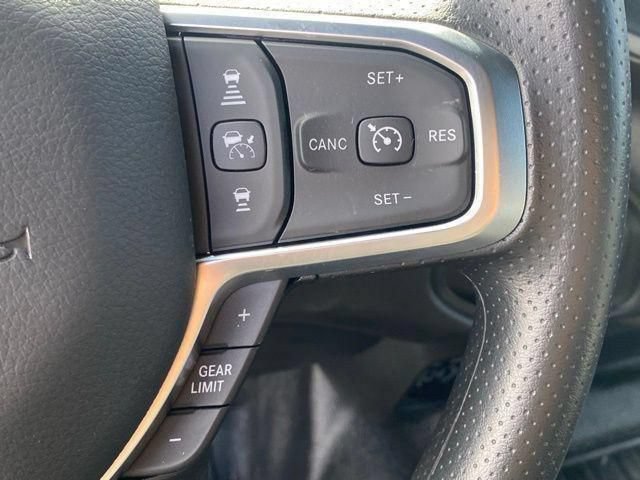 New 2026 RAM 5500 Tradesman w/ Chrome Appearance Group AWD/4WD image 16