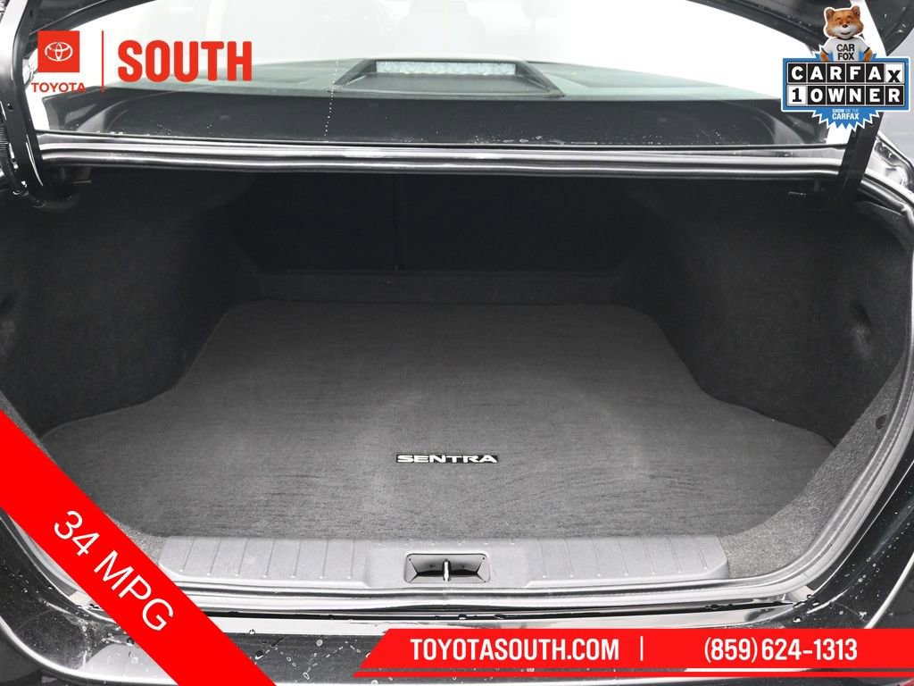 Used 2025 Nissan Sentra SV image 28