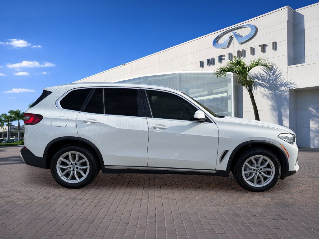 Used 2020 BMW X5 xDrive40i w/ Convenience Package AWD/4WD image 8