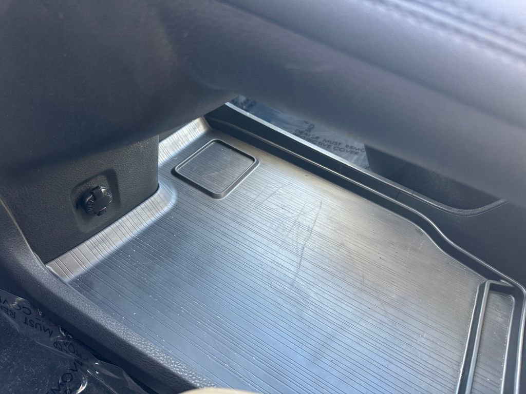 Certified 2023 Toyota Sienna XLE w/ XLE Plus Package image 39