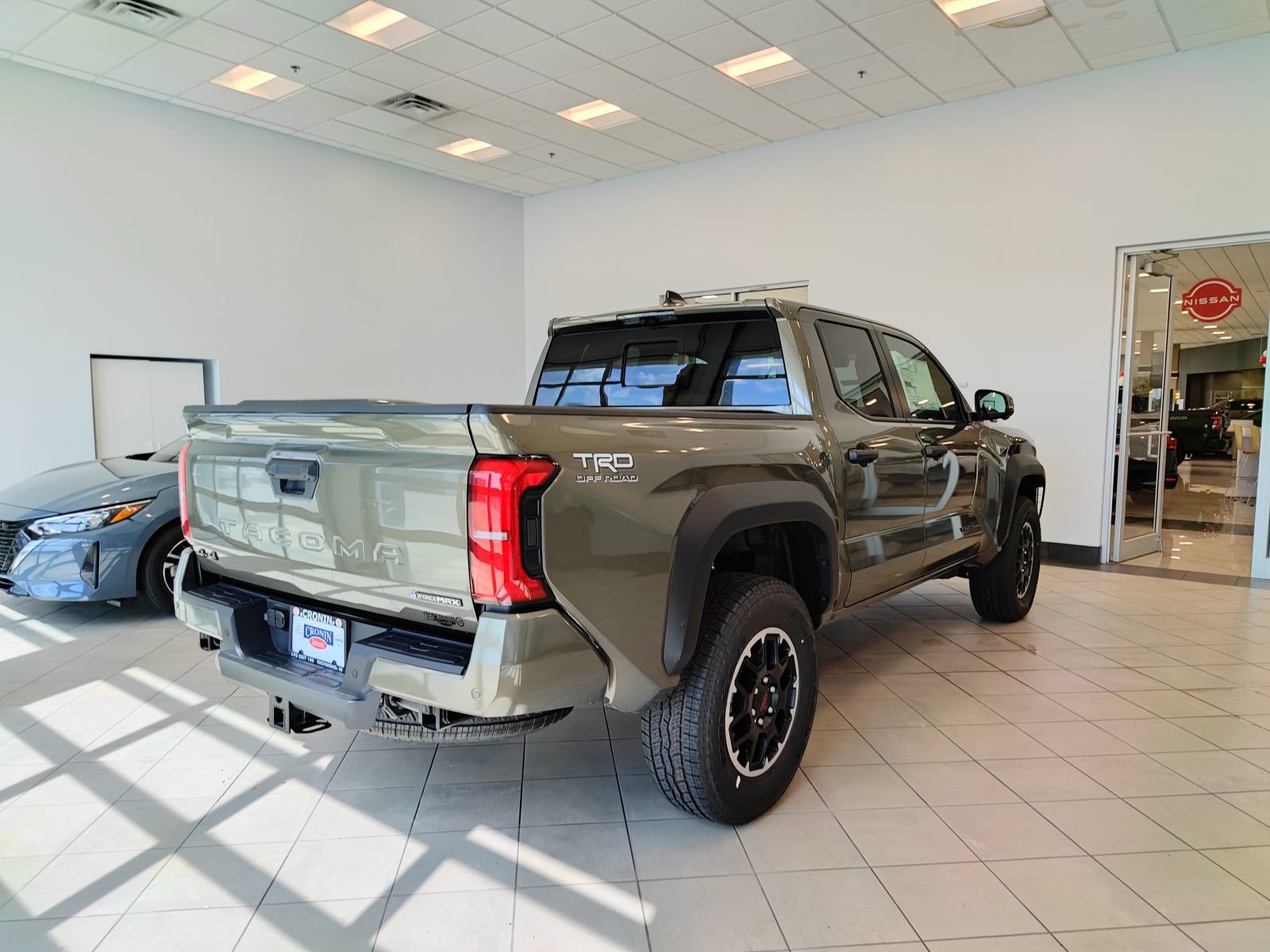 New 2025 Toyota Tacoma TRD Off-Road w/ TRD Off Road Premium Package image 3