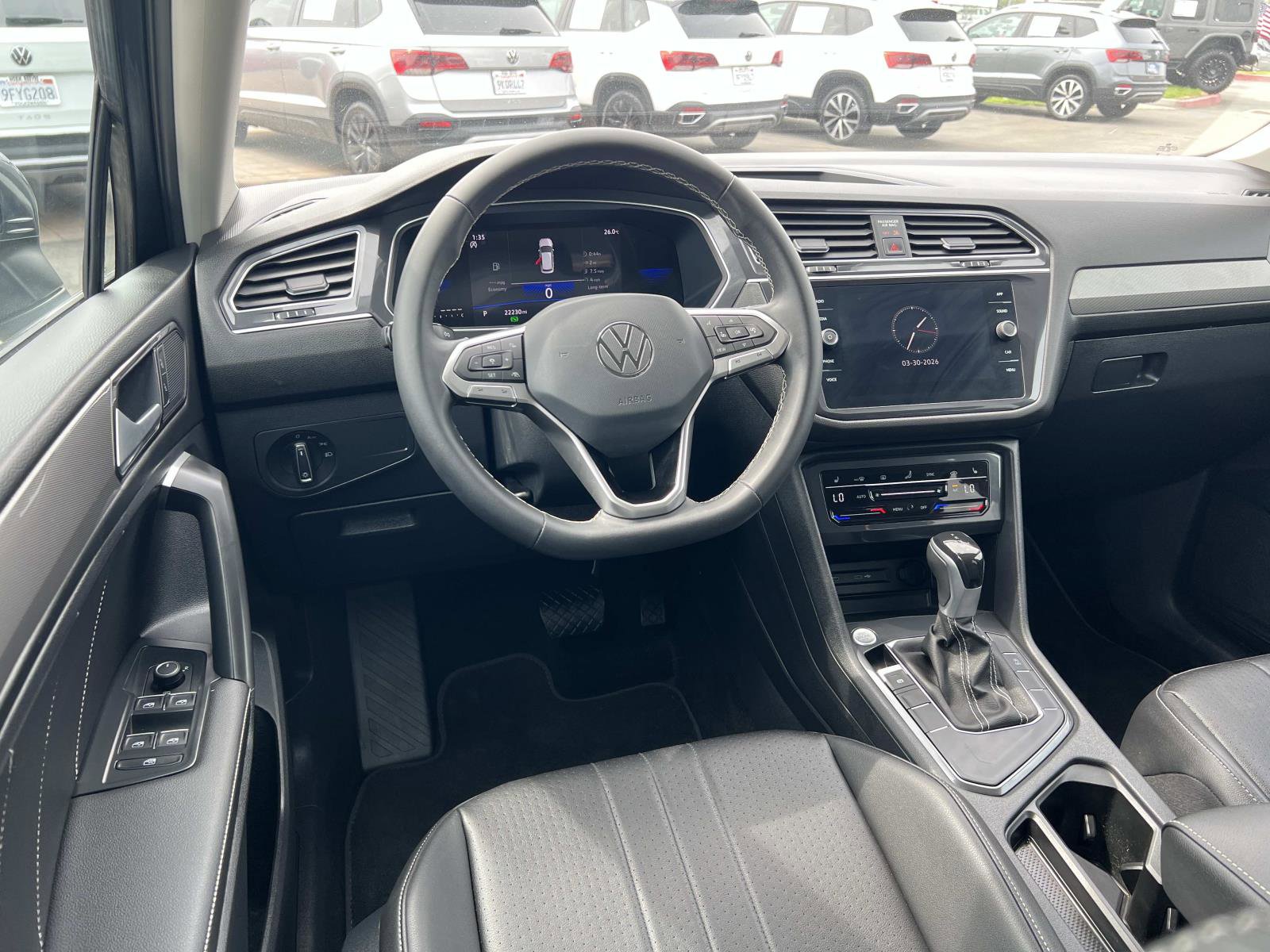 Certified 2023 Volkswagen Tiguan SE image 7