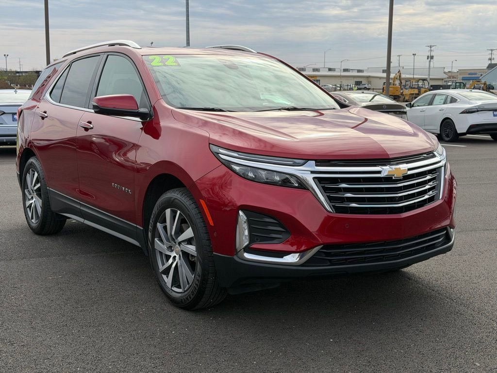 Used 2022 Chevrolet Equinox Premier image 2