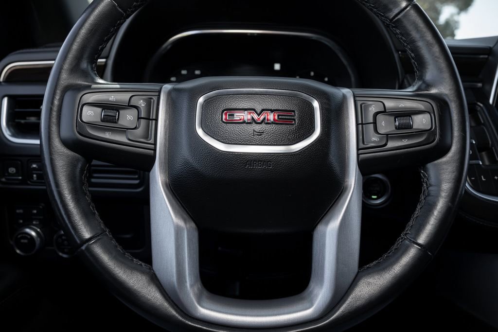 Used 2022 GMC Yukon XL SLE w/ Gmc Pro Safety Plus Package image 25