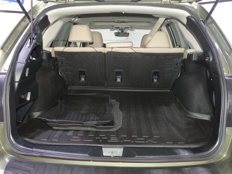 Used 2019 Subaru Outback 2.5i Limited w/ Popular Package #2 AWD/4WD image 9