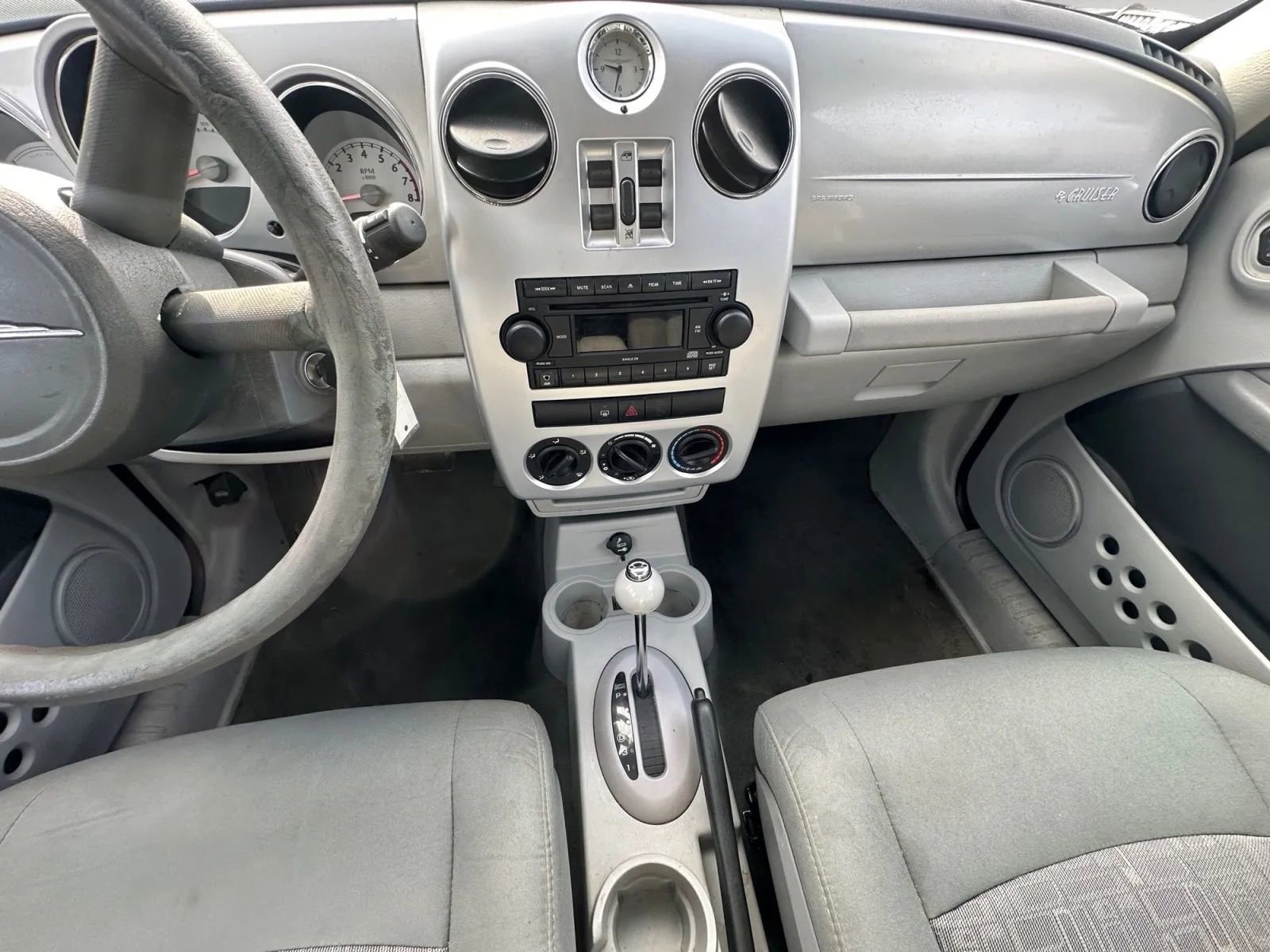 Used 2009 Chrysler PT Cruiser FWD image 11