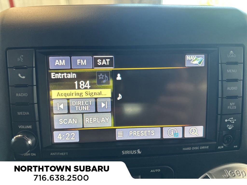 Used 2016 Jeep Wrangler Unlimited Sahara w/ Connectivity Group AWD/4WD image 10