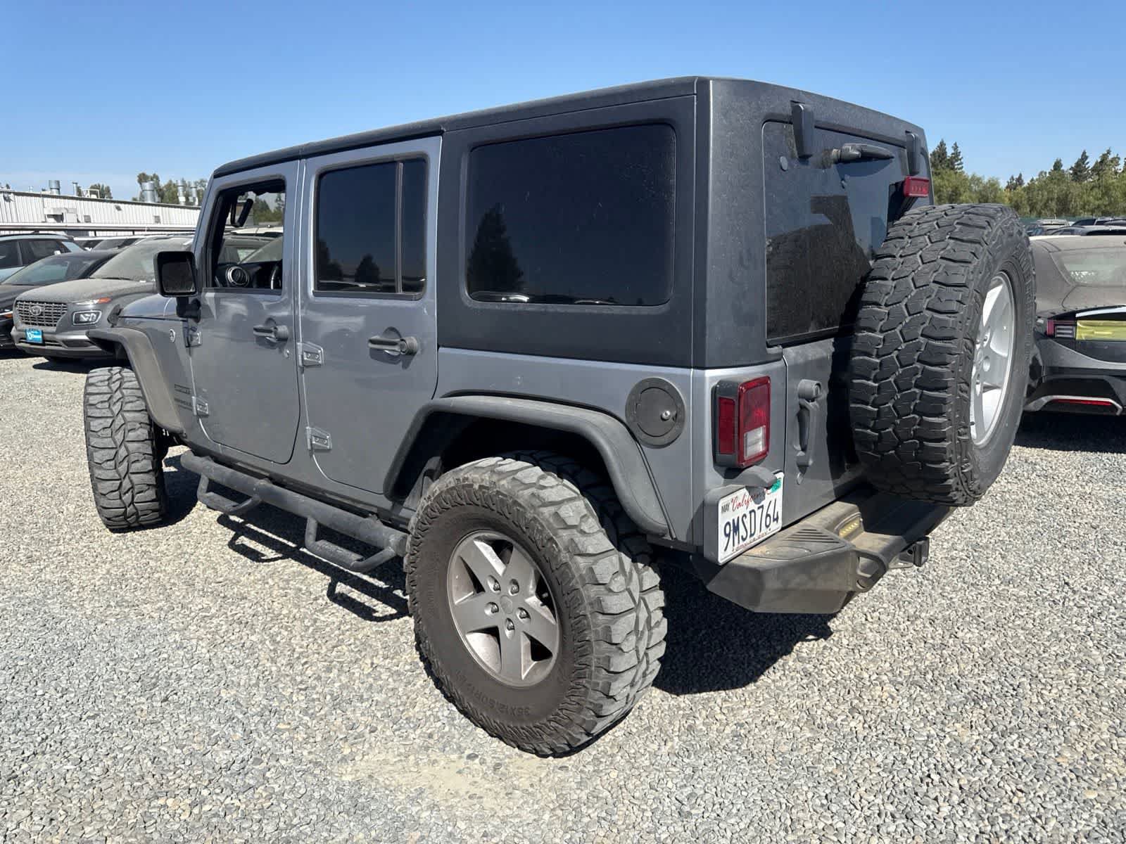 Used 2017 Jeep Wrangler Unlimited Sport w/ Quick Order Package 24S AWD/4WD image 7