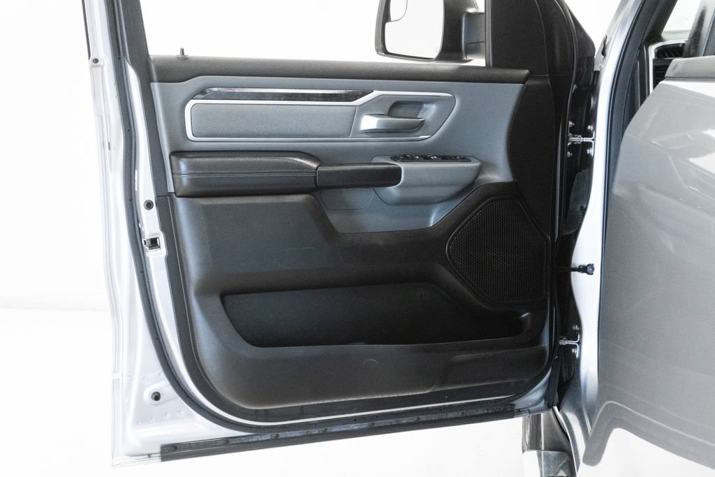 Used 2023 RAM 1500 Big Horn AWD/4WD image 10