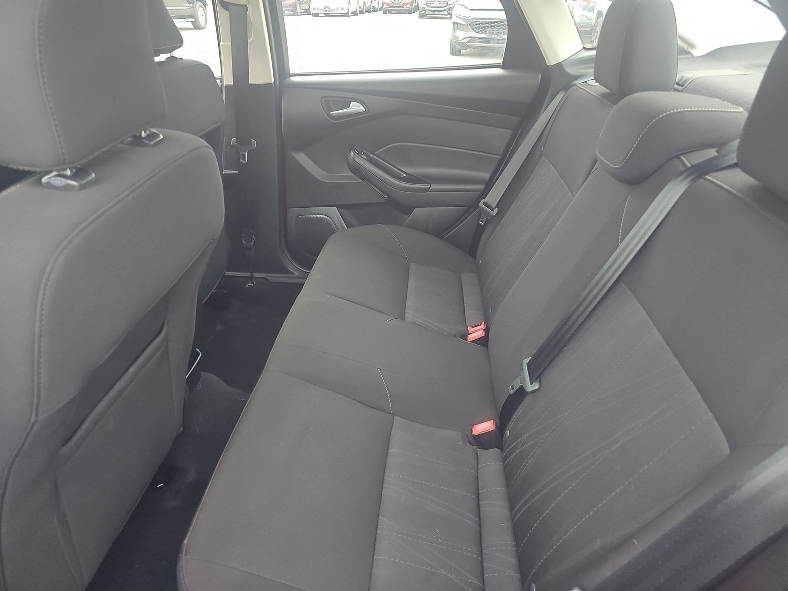 Used 2017 Ford Focus SE FWD image 14