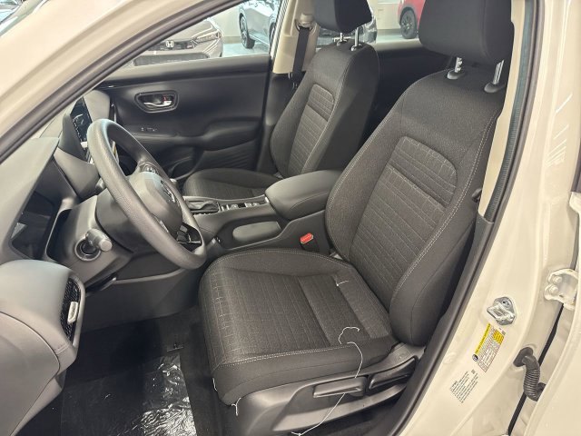 New 2027 Honda HR-V LX image 17